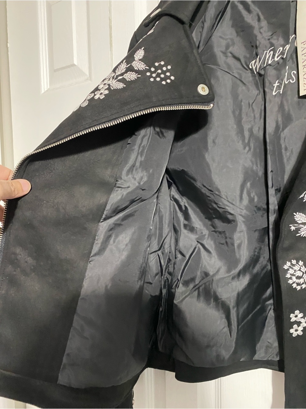 PAPARAZZI black embroidered floral NWT coat jacket size LARGE - Picture 5 of 14